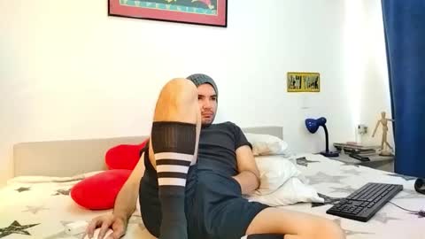 camilo online show from April 2026 07:51:02 PM