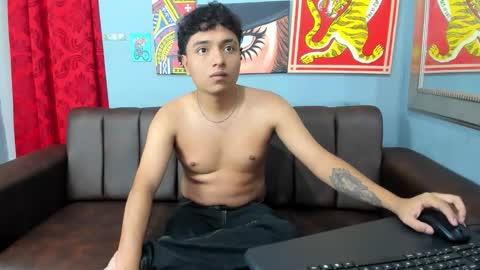 CamilowhiteS online show from March 2026 07:07:01 PM