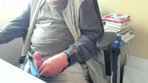 Cammee online show from October 2025 01:23:01 PM