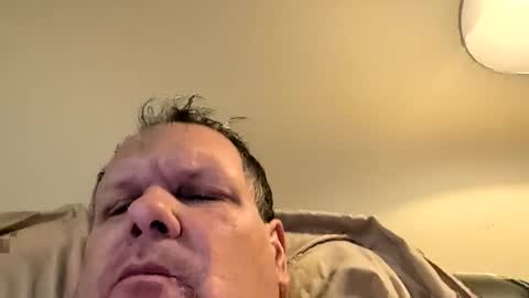 canadienexplosion online show from October 2025 07:25:01 PM