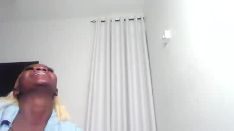 Canah online show from December 2025 08:51:01 PM