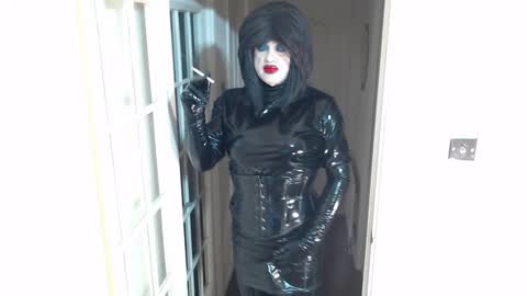 Snapshot of candi_smokes chatting on December 2024 07:21:02 PM candi smokes online show from December 2024 07:21:02 PM