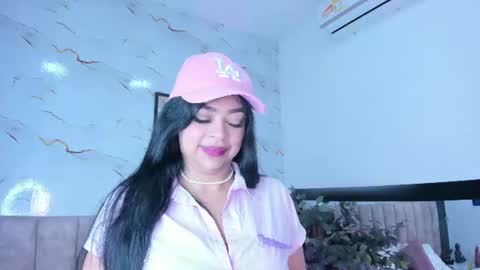 CANDICE WAYNE online show from June 2026 11:03:01 AM