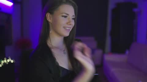 Candy Storm online show from October 2025 06:30:01 PM