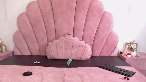 candy_bony online show from January 2025 06:02:01 PM