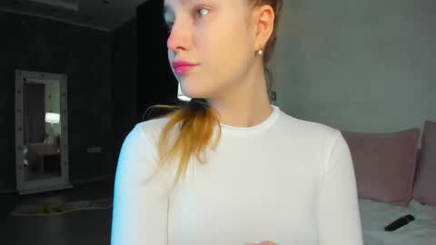 Snapshot of candy_cansew chatting on February 2026 09:28:02 AM Candy online show from February 2026 09:28:02 AM