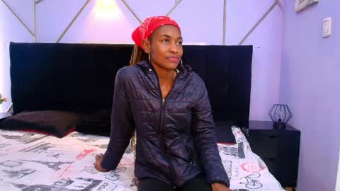 Snapshot of candy_cross_ chatting on May 2026 12:32:01 PM Katy online show from May 2026 12:32:01 PM