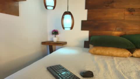 Jolie online show from February 2026 08:07:02 PM