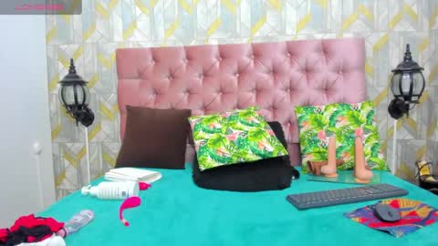 candy_hotsexxxx online show from February 2025 03:00:02 AM