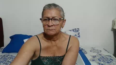 candy online show from April 2026 10:01:02 PM