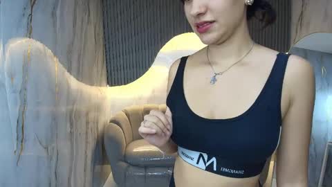 Candy  online show from April 2026 03:06:02 AM