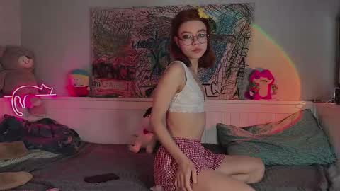 candybeee online show from November 2025 11:58:02 PM