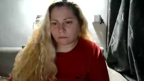 Laura online show from February 2025 07:17:02 PM