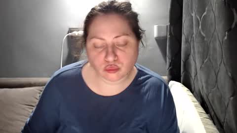 Laura online show from May 2026 05:52:02 PM
