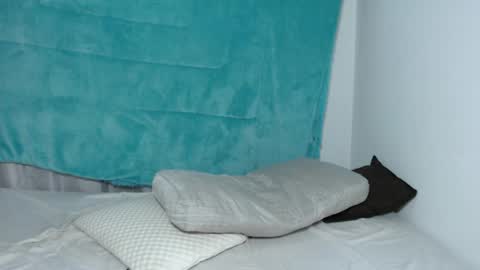 Candy online show from May 2026 11:39:01 AM