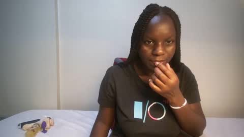 candycurly_ online show from March 2025 12:00:01 AM