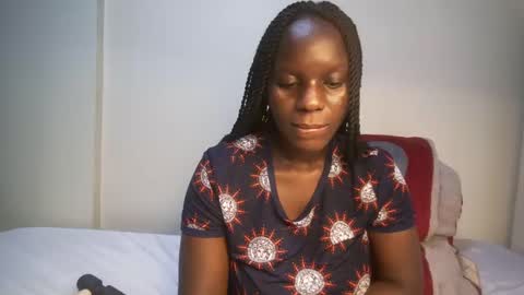 candycurly_ online show from March 2025 07:48:01 PM