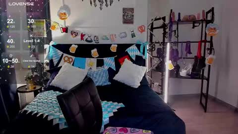 Sofia online show from September 2025 01:21:01 AM