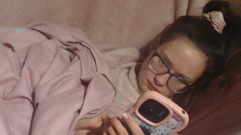 say meow and send tips  online show from February 2026 10:19:01 PM