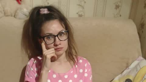 say meow and send tip  online show from March 2025 04:35:02 PM