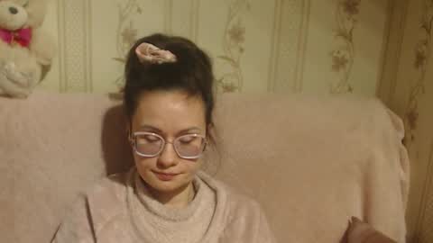 say meow and send tip  online show from February 2026 07:35:01 PM