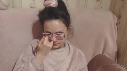 say meow and send tip  online show from March 2026 12:18:01 PM