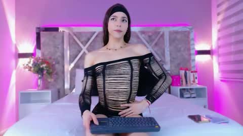 Snapshot of candyluxury_ chatting on May 2026 12:12:02 PM candyluxury_ online show from May 2026 12:12:02 PM