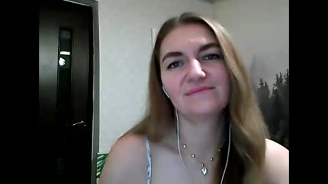 Daisy online show from December 2025 09:31:02 PM