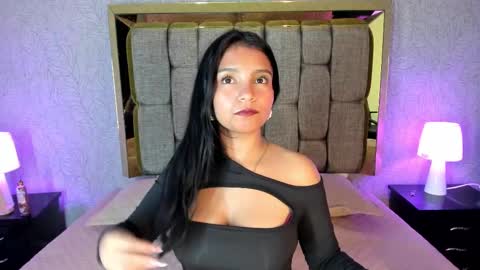 Candys Victoria online show from October 2025 05:14:01 AM