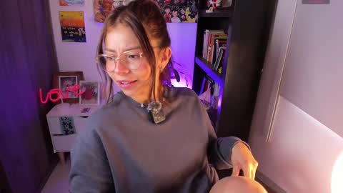 Camilla online show from February 2025 04:03:01 PM