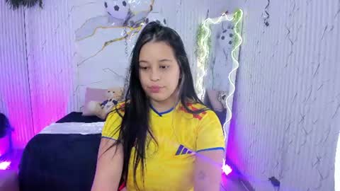 Snapshot of candyy_tay1 chatting on June 2026 02:54:02 AM CANDYY online show from June 2026 02:54:02 AM