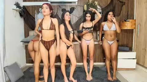 Sara online show from October 2025 11:56:02 PM