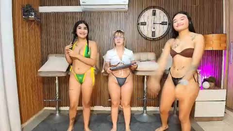 Snapshot of canelasquirtxxx chatting on February 2026 11:46:02 AM Sara online show from February 2026 11:46:02 AM