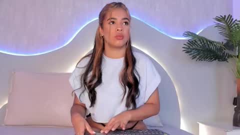 cannelasmith online show from February 2026 05:17:02 PM