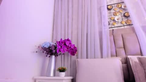 cannelasmith online show from May 2026 01:02:04 AM