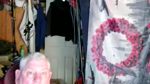 canoelicker69 online show from April 2026 07:07:02 PM