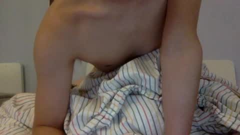 Snapshot of caobicao chatting on January 2025 02:26:02 AM contrast moe online show from January 2025 02:26:02 AM