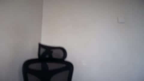 Emma online show from December 2025 07:14:02 AM