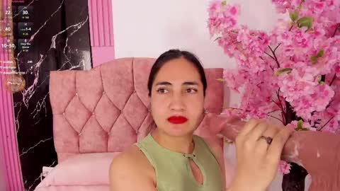 CAPRICORNIO online show from September 2025 04:39:02 AM