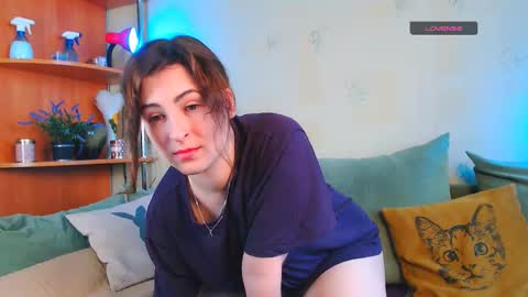 girl - foxi and tranny - kami online show from October 2025 08:53:01 AM