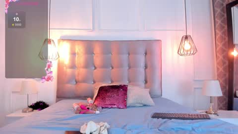 Snapshot of caraiosh_ chatting on December 2024 10:39:02 AM Cara online show from December 2024 10:39:02 AM