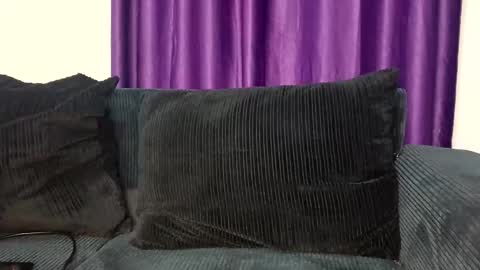 Snapshot of caramel_drip1 chatting on February 2026 10:35:01 PM caramel_drip1 online show from February 2026 10:35:01 PM