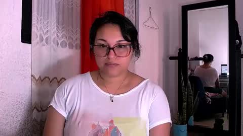 LILI online show from June 2026 10:32:01 PM
