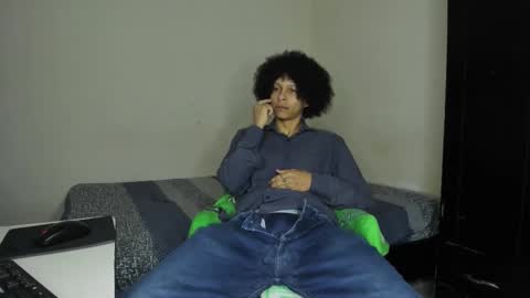 Carlos and Cristian  online show from February 2026 03:05:01 AM