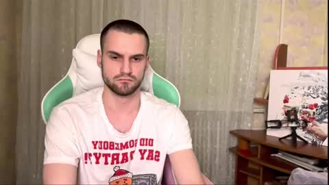 Cari online show from December 2025 07:53:02 PM