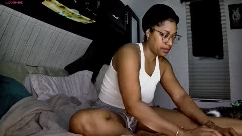 Cari Bean online show from December 2024 09:39:02 AM