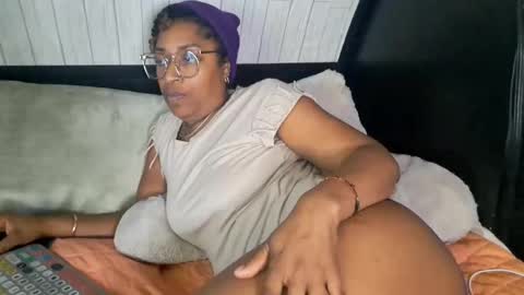 Cari Bean online show from December 2024 03:31:02 AM