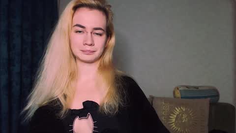 Carin online show from December 2024 05:22:01 PM