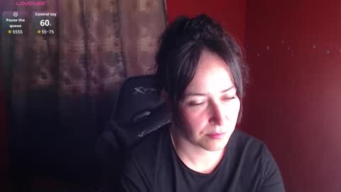 Carla naugthy  online show from November 2025 12:04:01 PM