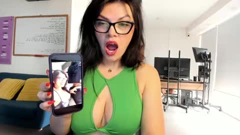 Carla Connor online show from March 2025 03:59:01 PM